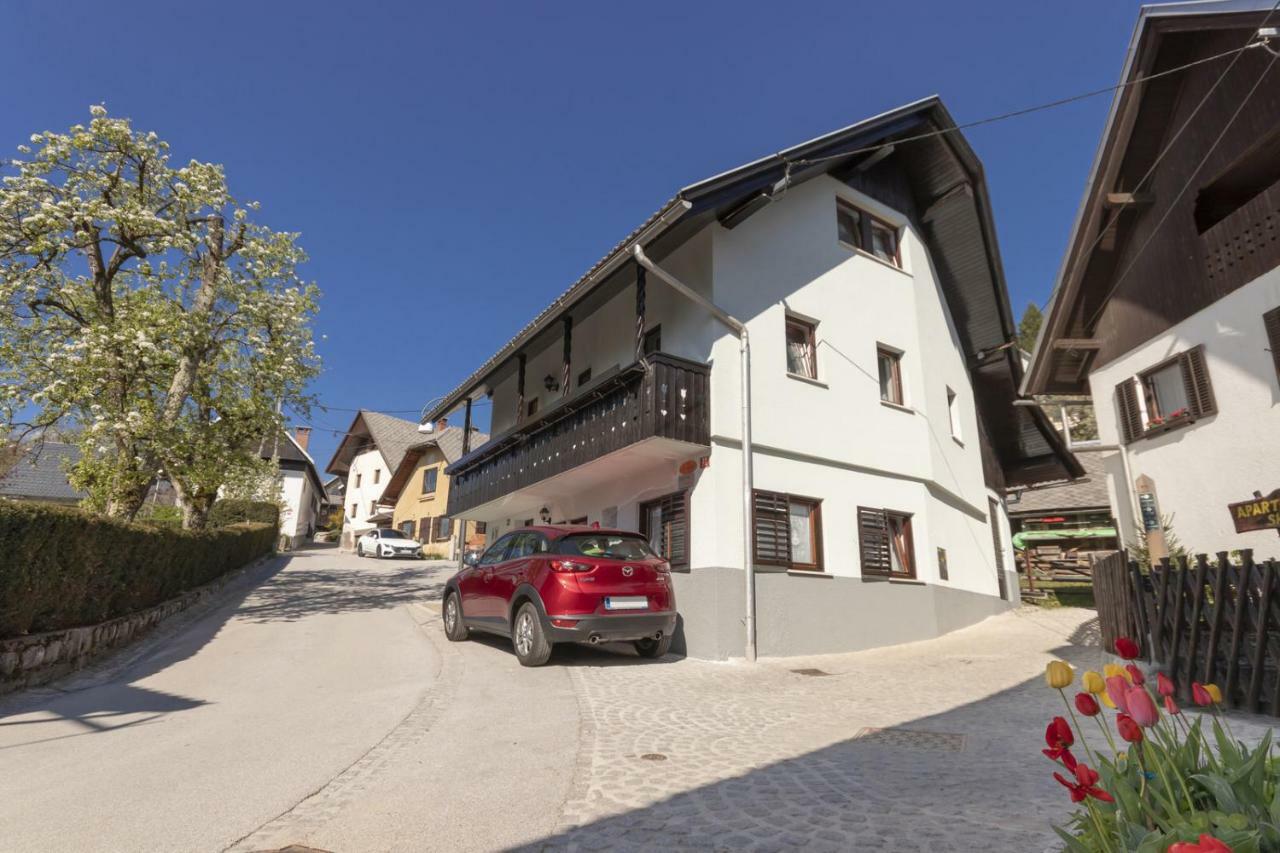 Lake Bled Holiday Home Екстер'єр фото