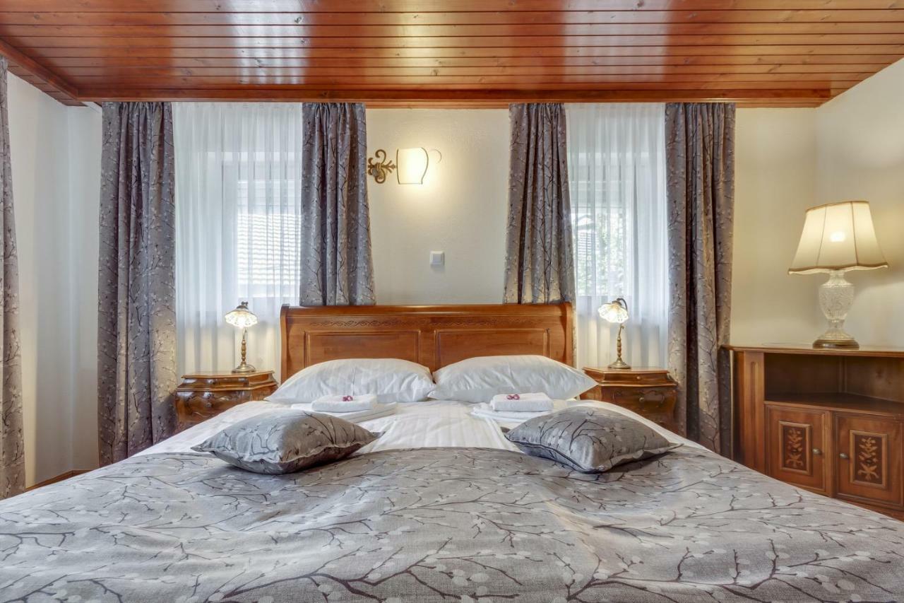 Lake Bled Holiday Home Екстер'єр фото